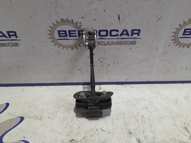 Recambio de freno de puerta para alfa romeo giulietta (191) 1.6 jtdm cat referencia OEM IAM 50509843  