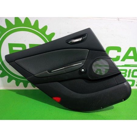 Recambio de guarnecido puerta trasera izquierda para fiat bravo (198) 1.9 dynamic multijet referencia OEM IAM 735441221  