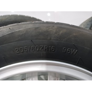 Recambio de juego llantas para volkswagen touran (5t1) advance bmt referencia OEM IAM 5TA601025  