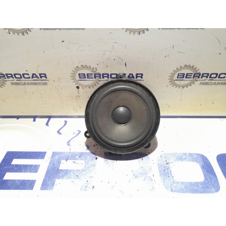 Recambio de altavoz para mercedes-benz clase c (w203) berlina 2.2 cdi cat referencia OEM IAM A2038201102  