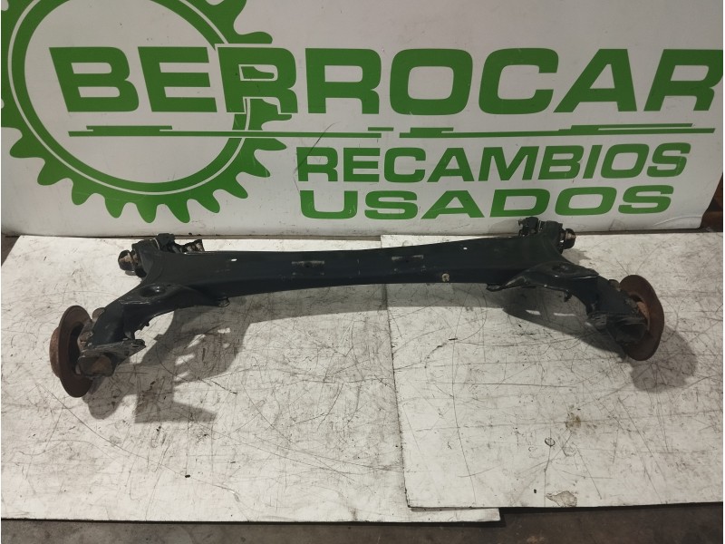Recambio de puente trasero para renault megane ii classic berlina 1.5 dci diesel referencia OEM IAM 7701478436  