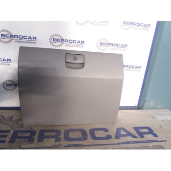 Recambio de guantera para kia sorento 2.5 crdi referencia OEM IAM 845113E500  