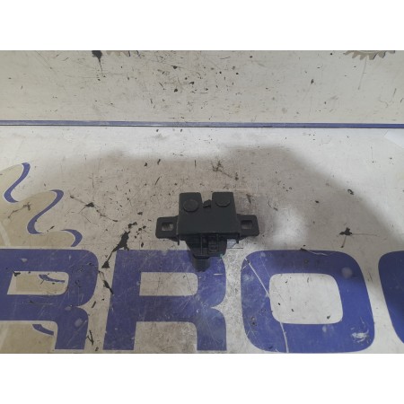 Recambio de cerradura capo para jaguar xe 2.0 diesel cat referencia OEM IAM 5H22-16700-CB  