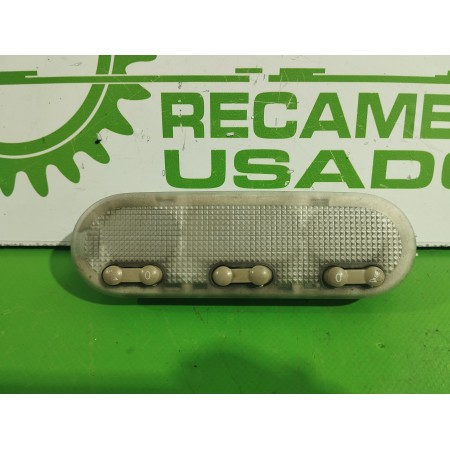 Recambio de luz interior para renault megane ii classic berlina 1.5 dci diesel referencia OEM IAM 8200073234  