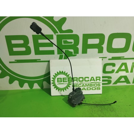 Recambio de cerradura puerta trasera izquierda para renault megane ii classic berlina 1.5 dci diesel referencia OEM IAM 82002124