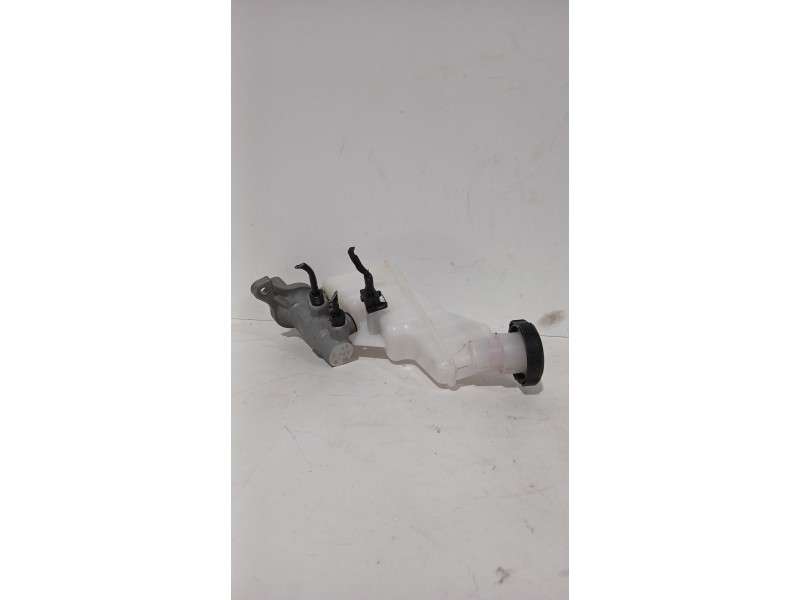 Recambio de bomba freno para kia stonic (yb) 1.0 t-gdi referencia OEM IAM 58510H8210  