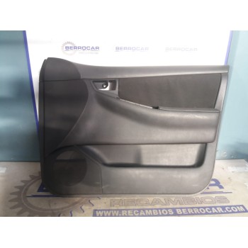 Recambio de guarnecido puerta delantera derecha para toyota corolla (e12) 1.4 turbodiesel cat referencia OEM IAM 6776302070  
