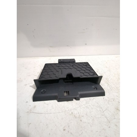 Recambio de cenicero para ford puma (j2k, cf7) 1.0 ecoboost referencia OEM IAM L1TBS060C20A  