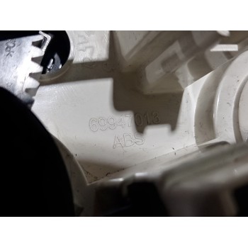 Recambio de mando climatizador para peugeot 308 sw envy referencia OEM IAM 69947013  