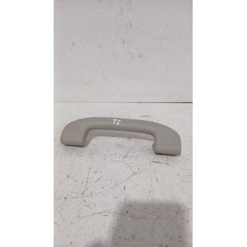 ASIDERO TECHO TRASERO IZQUIERDO 739401KL0B 