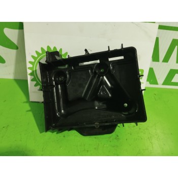 Recambio de soporte bateria para skoda fabia (6y2/6y3) 1.2 12v referencia OEM IAM 6Q0915331  