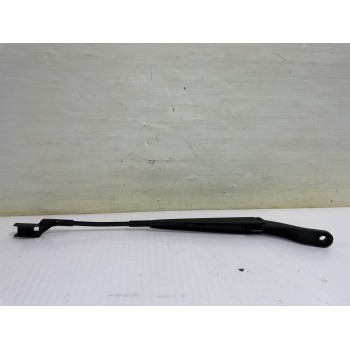 Recambio de brazo limpia delantero izquierdo para jeep avenger altitude referencia OEM IAM 9822931680  