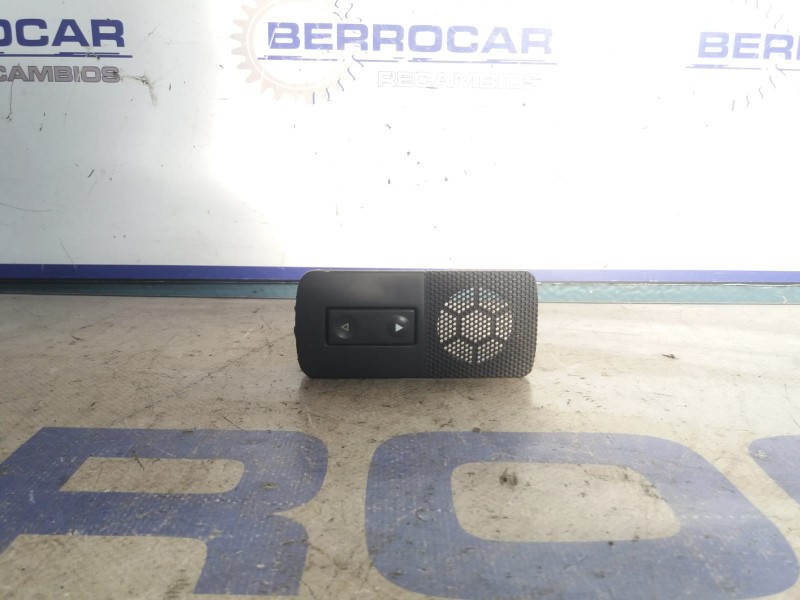 Recambio de mando elevalunas trasero derecho para opel vectra c berlina 2.0 dti referencia OEM IAM 09185959  