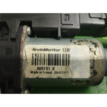 Recambio de elevalunas delantero derecho para renault megane ii classic berlina 1.5 dci diesel referencia OEM IAM 400791K  