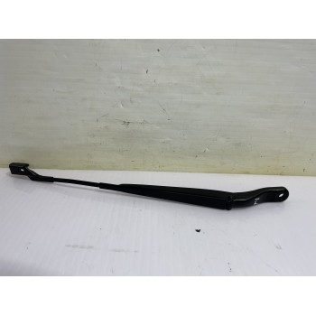 Recambio de brazo limpia delantero izquierdo para jeep avenger altitude referencia OEM IAM 9822931680  