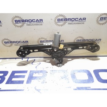 Recambio de elevalunas trasero derecho para mercedes-benz clase c (w203) berlina 2.2 cdi cat referencia OEM IAM 104047XXX  