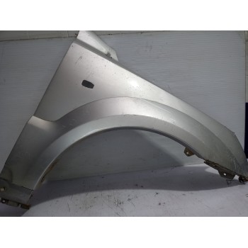 Recambio de aleta delantera derecha para kia sorento 2.5 crdi referencia OEM IAM 663213E100  