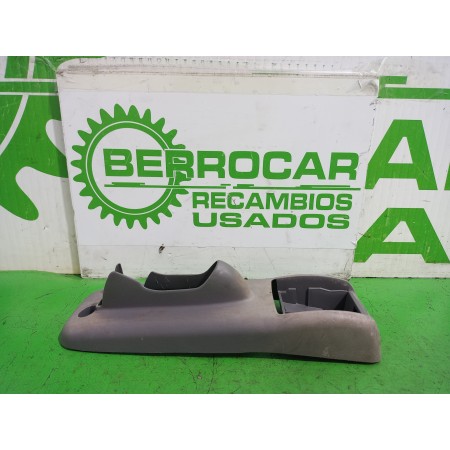 Recambio de moldura para nissan micra (k11) básico referencia OEM IAM 969154F  