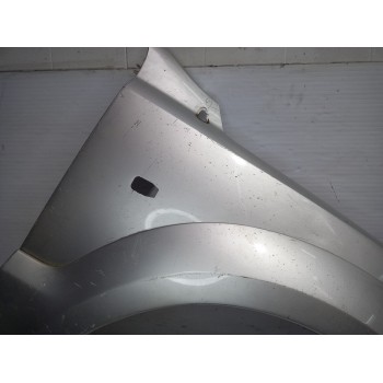 Recambio de aleta delantera derecha para kia sorento 2.5 crdi referencia OEM IAM 663213E100  