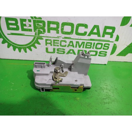 Recambio de cerradura puerta trasera derecha para peugeot 307 break / sw (s1) 1.6 16v cat referencia OEM IAM 9138C0  