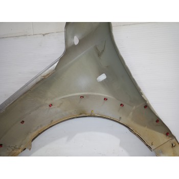 Recambio de aleta delantera derecha para kia sorento 2.5 crdi referencia OEM IAM 663213E100  