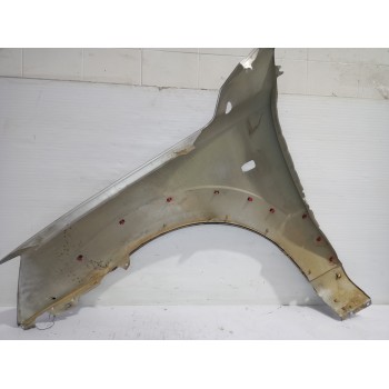 Recambio de aleta delantera derecha para kia sorento 2.5 crdi referencia OEM IAM 663213E100  