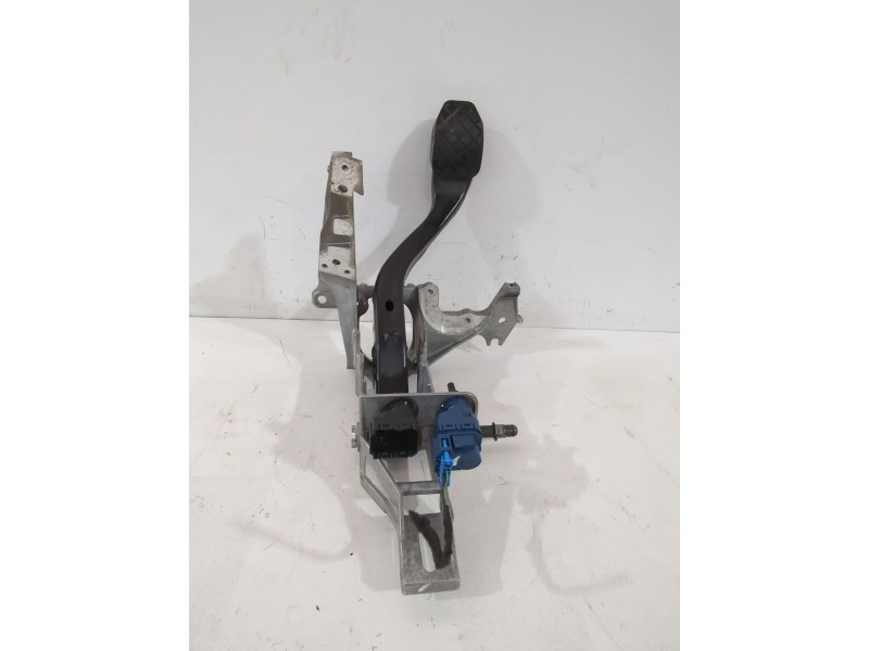 Recambio de pedal freno para seat exeo (3r2) 1.8 tsi referencia OEM IAM 8E1721140  