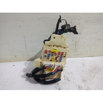 CAJA RELES / FUSIBLES 919502S521 