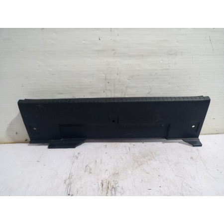 Recambio de moldura maletero para opel corsa f edition referencia OEM IAM 98233059ZD  