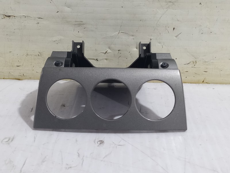 Recambio de moldura para peugeot 308 sw envy referencia OEM IAM 9658867377  