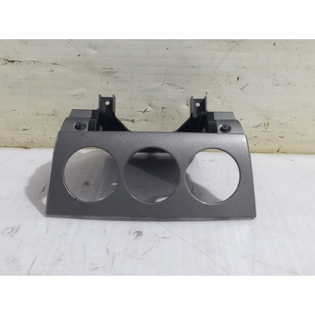 Recambio de moldura para peugeot 308 sw envy referencia OEM IAM 9658867377  