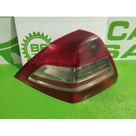 Recambio de piloto trasero izquierdo para renault megane ii classic berlina 1.5 dci diesel referencia OEM IAM 8200757700  