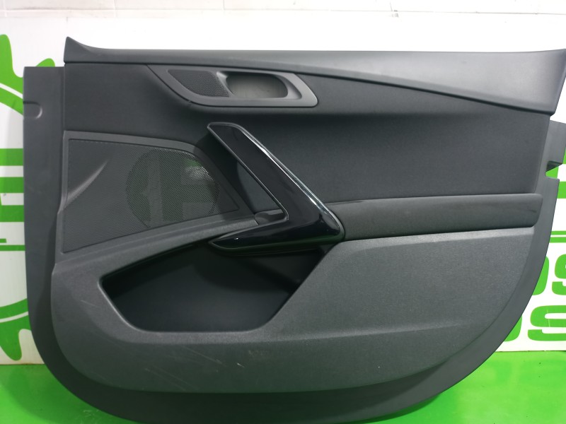 Recambio de guarnecido puerta delantera derecha para peugeot 508 active referencia OEM IAM 9687652777 / 98035467ZE  
