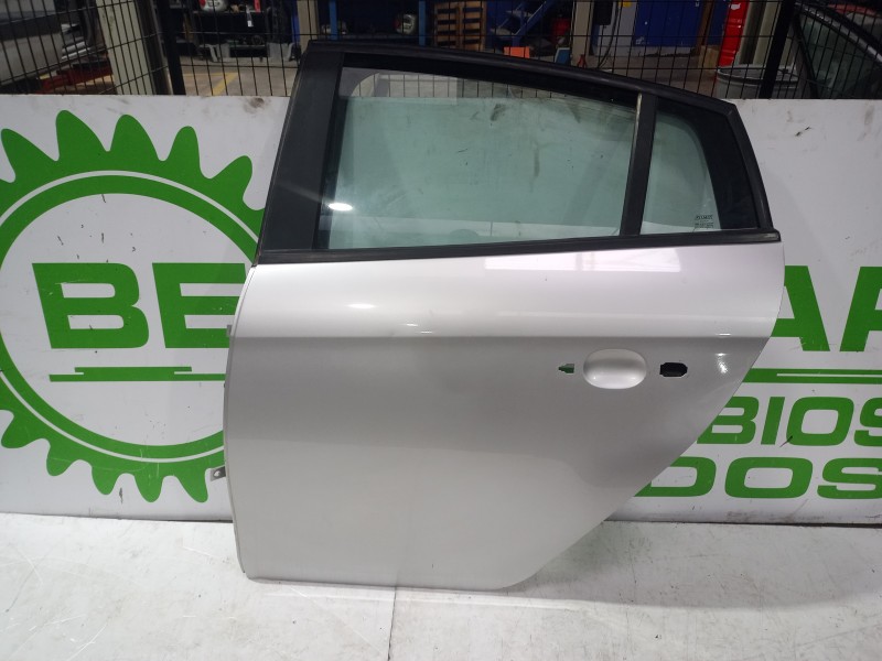 Recambio de puerta trasera izquierda para fiat bravo (198) 1.9 dynamic multijet referencia OEM IAM 51751201  