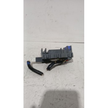 Recambio de caja reles / fusibles para nissan juke (f15) 1.5 dci referencia OEM IAM PA66PPE  
