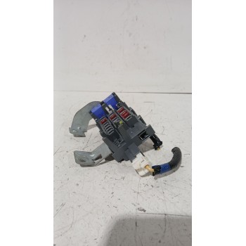 Recambio de caja reles / fusibles para nissan juke (f15) 1.5 dci referencia OEM IAM PA66PPE  