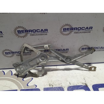 ELEVALUNAS DELANTERO DERECHO A2107201246 