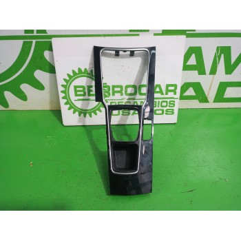 Recambio de moldura para peugeot 508 active referencia OEM IAM 9686453977  
