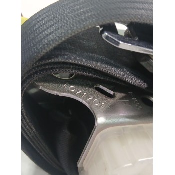 Recambio de cinturon seguridad delantero derecho para peugeot 107 (pm_, pn_) 1.4 hdi referencia OEM IAM L071701  