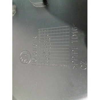 Recambio de guarnecido puerta delantera derecha para skoda spaceback (5h) 1.6 tdi referencia OEM IAM 5JA837974  