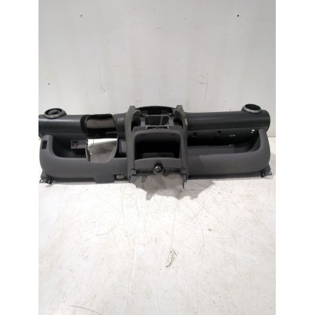 Recambio de salpicadero para peugeot 107 (pm_, pn_) 1.4 hdi referencia OEM IAM 8211TX  