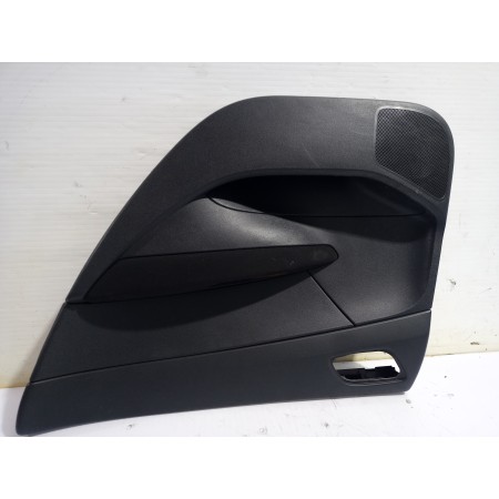 Recambio de guarnecido puerta trasera derecha para peugeot 308 sw envy referencia OEM IAM 9681064877  