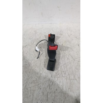 ENGANCHE CINTURON TRASERO IZQUIERDO 898J0H8200WK 