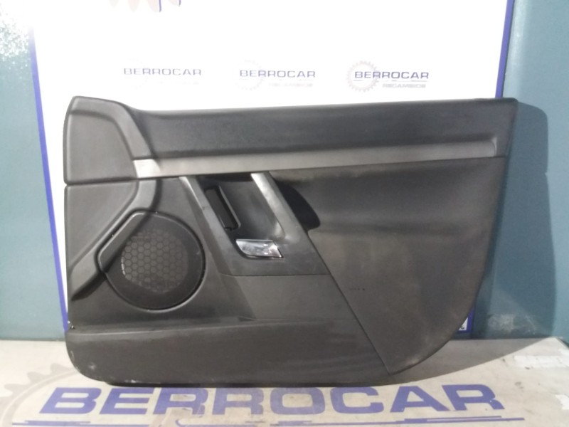 Recambio de guarnecido puerta delantera derecha para opel vectra c berlina 2.0 dti referencia OEM IAM 13168828  