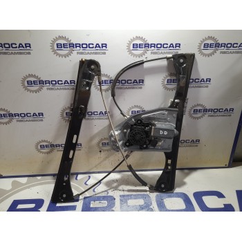 ELEVALUNAS DELANTERO DERECHO 119650105 