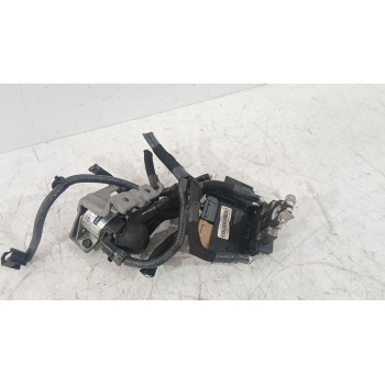 Recambio de caja reles / fusibles para nissan qashqai ii (j11, j11_) 1.5 dci referencia OEM IAM 240126UA2D  