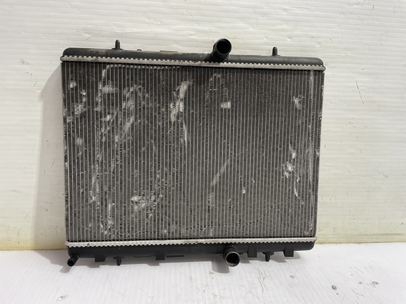 Recambio de radiador agua para peugeot 308 sw envy referencia OEM IAM P9680533480  