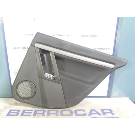 Recambio de guarnecido puerta trasera derecha para opel vectra c berlina 2.0 dti referencia OEM IAM 13168962  