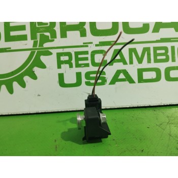 Recambio de sensor para renault megane ii classic berlina 1.5 dci diesel referencia OEM IAM 8200682396  