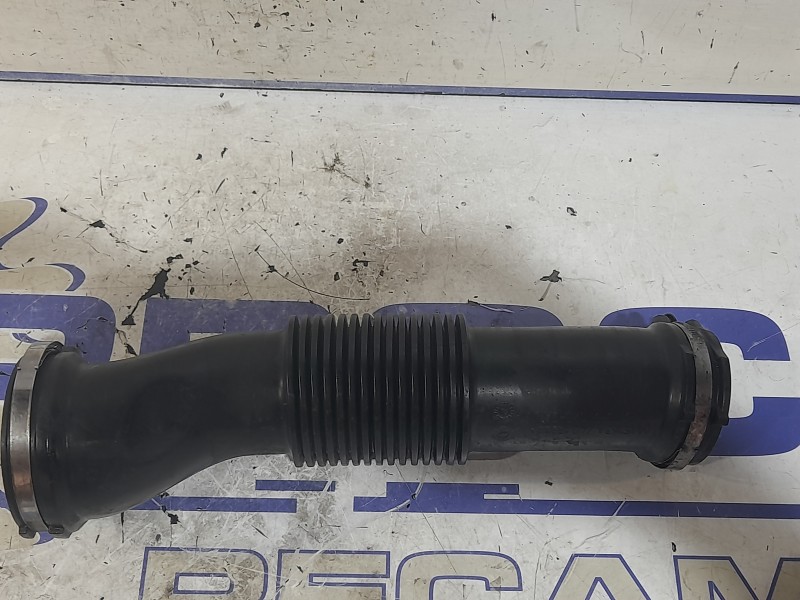 Recambio de tubo intercooler para jaguar xe 2.0 diesel cat referencia OEM IAM GX739C623CA  